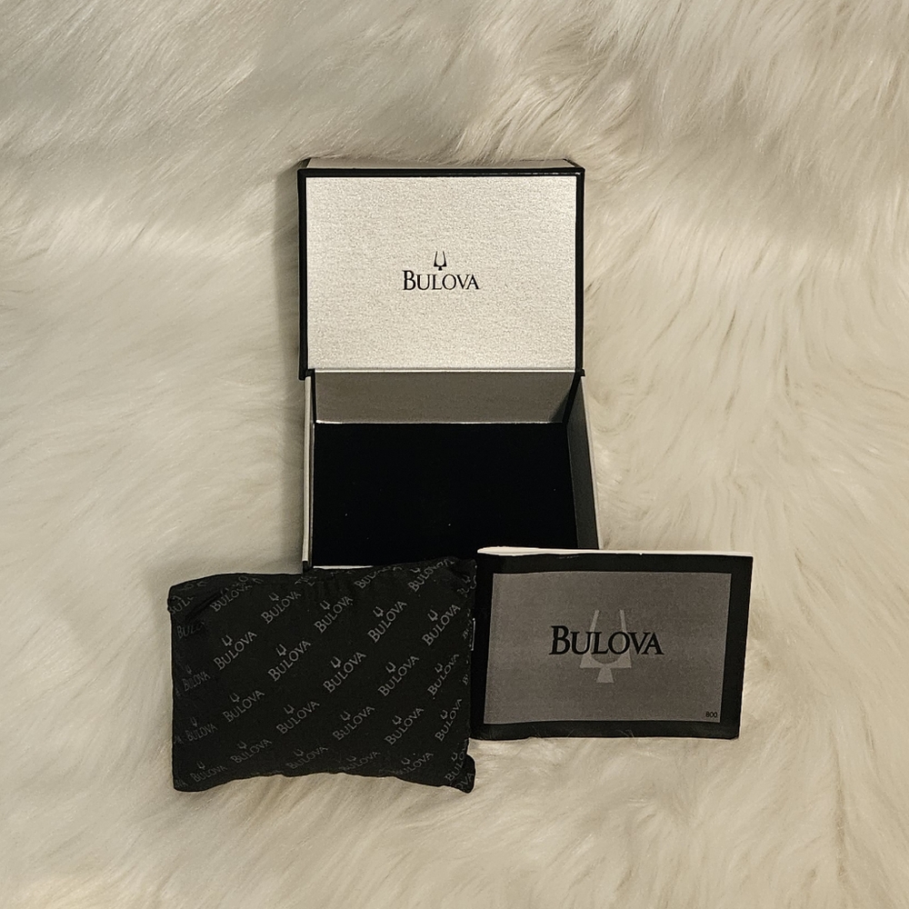 Bulova Watch Gift Box/Cushion/Manual (GUC)